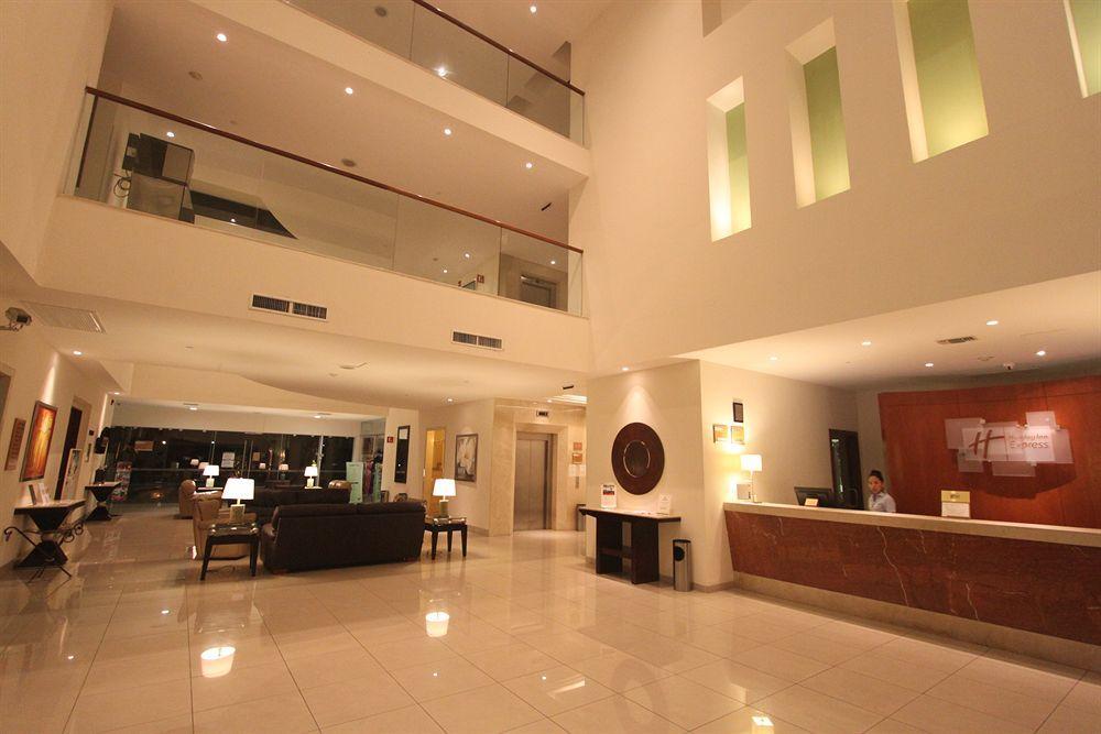 Отель Wyndham Garden Плая-дель-Кармен Экстерьер фото Lobby
